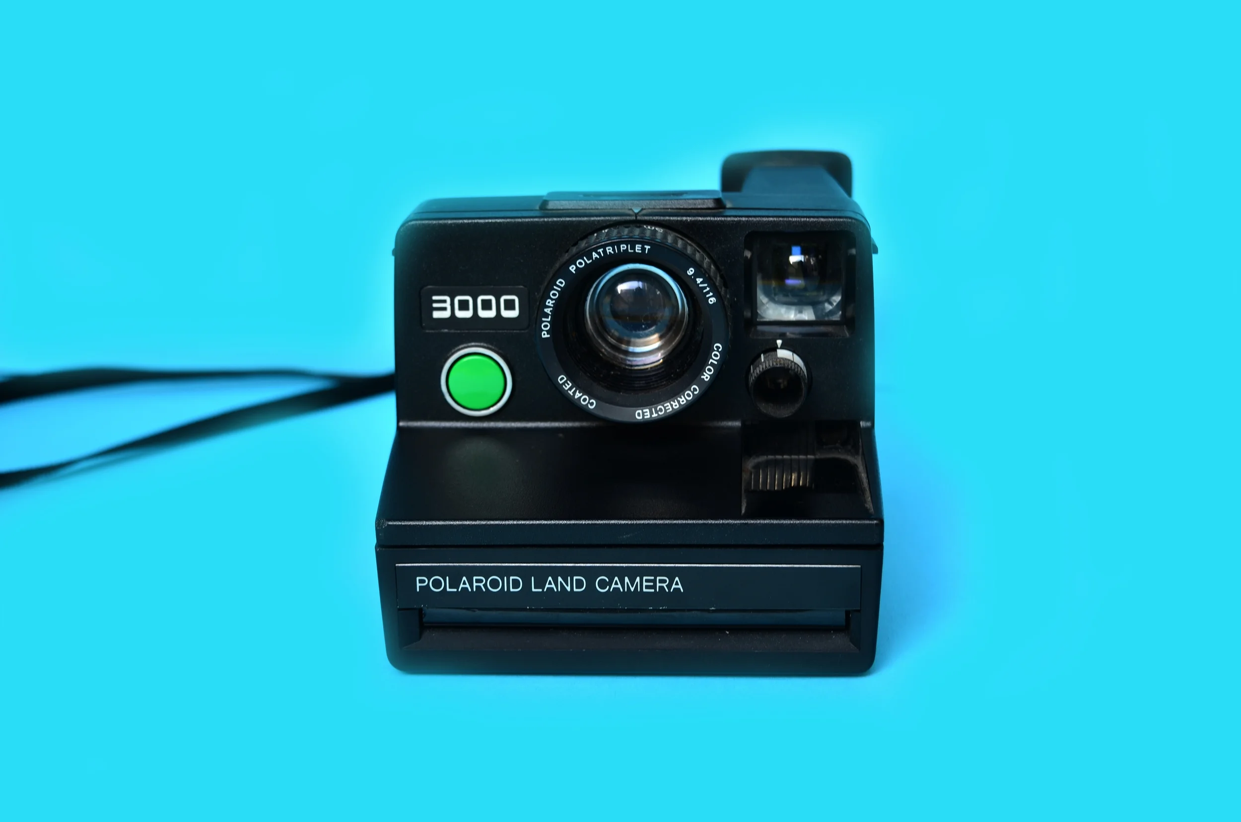 希少！ストロボ連動 POLAROID LAND CAMERA 3000 Polaroid Land Camera 3000 - Camera-wiki.org - The free camera